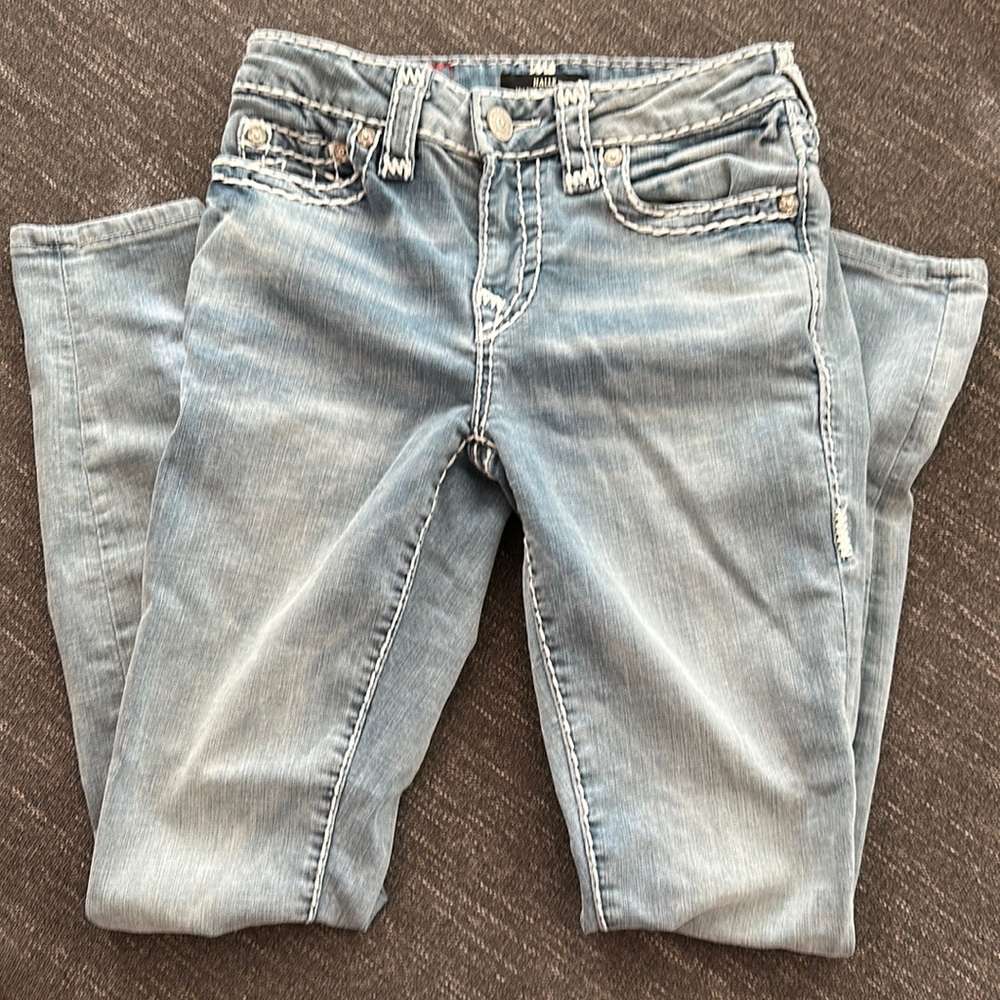 Brand new never worn True Religion mid rise super skinny size 26